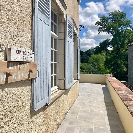 Chambres du Pont de la Légende Sauveterre-de-Bearn Exterior foto